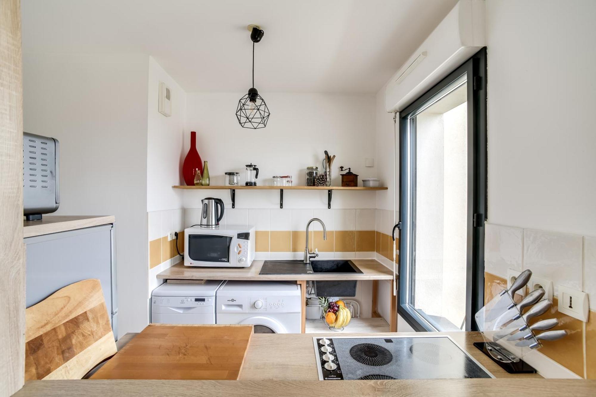 Votre Escale - Le Petit Montmartre Apartment นีออร์ ภายนอก รูปภาพ
