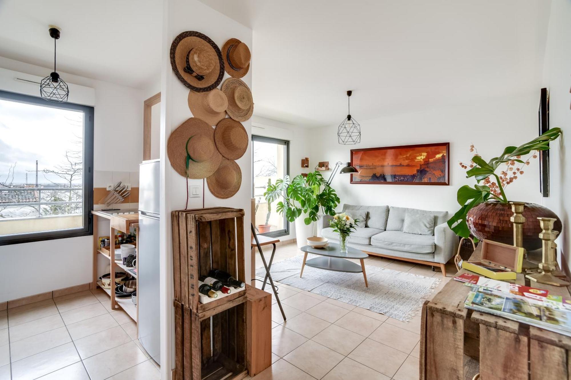 Votre Escale - Le Petit Montmartre Apartment นีออร์ ภายนอก รูปภาพ