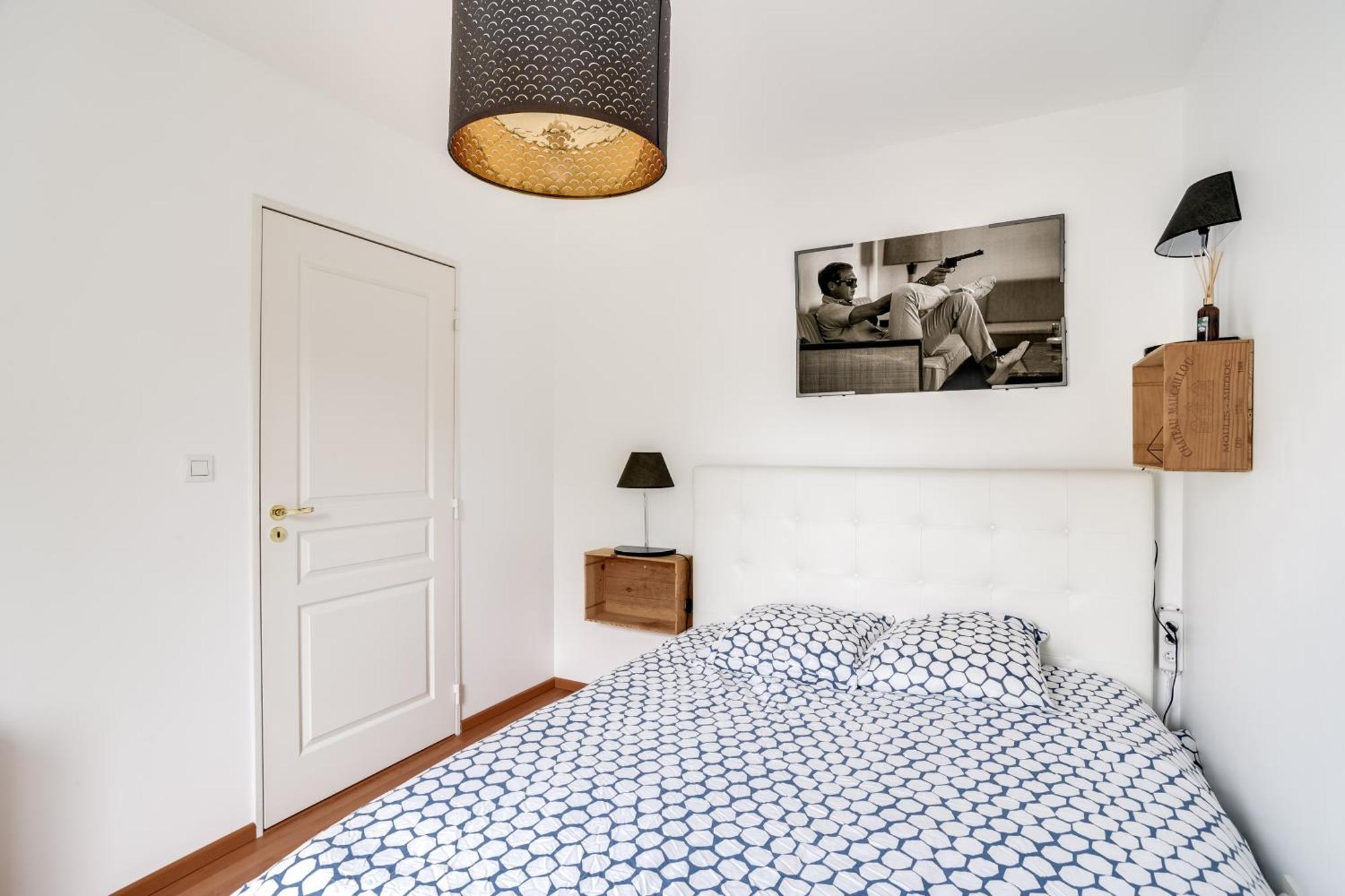 Votre Escale - Le Petit Montmartre Apartment นีออร์ ภายนอก รูปภาพ