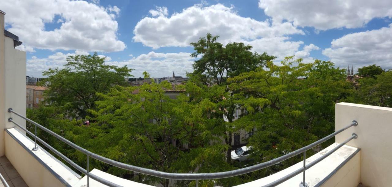 Votre Escale - Le Petit Montmartre Apartment นีออร์ ภายนอก รูปภาพ